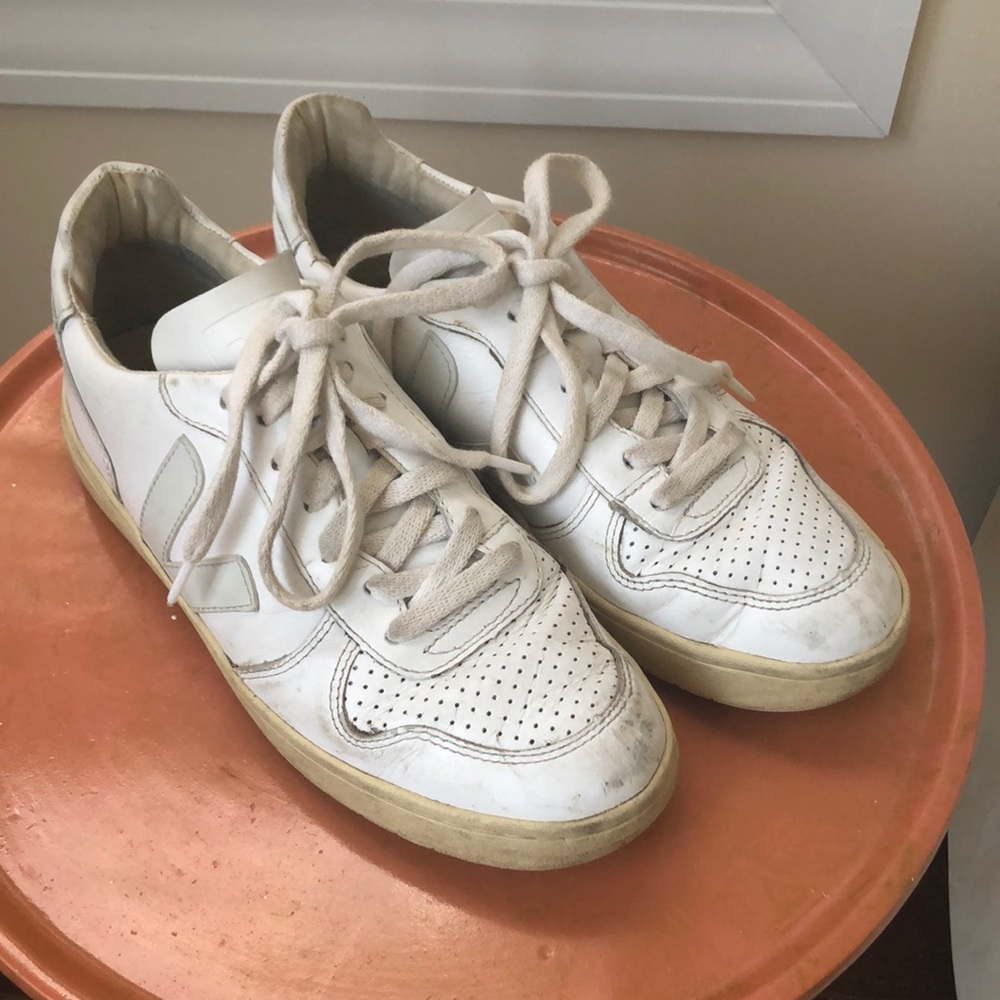 White Vejas